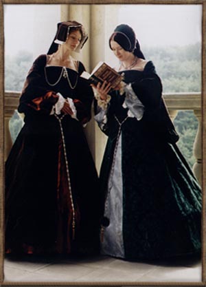 Angielskie suknie dworskie wg mody hiszpańskiej, ok 1540 r.